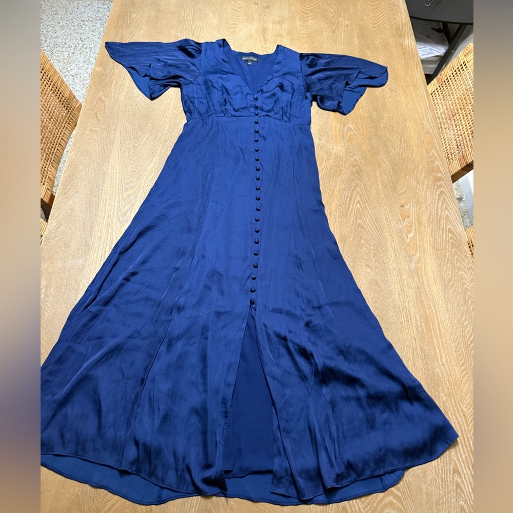 Navy blue Banana Republic maxi dress